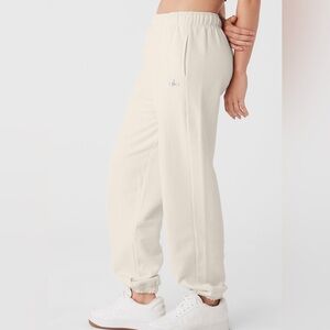 COPY - Alo Accolade Sweatpant